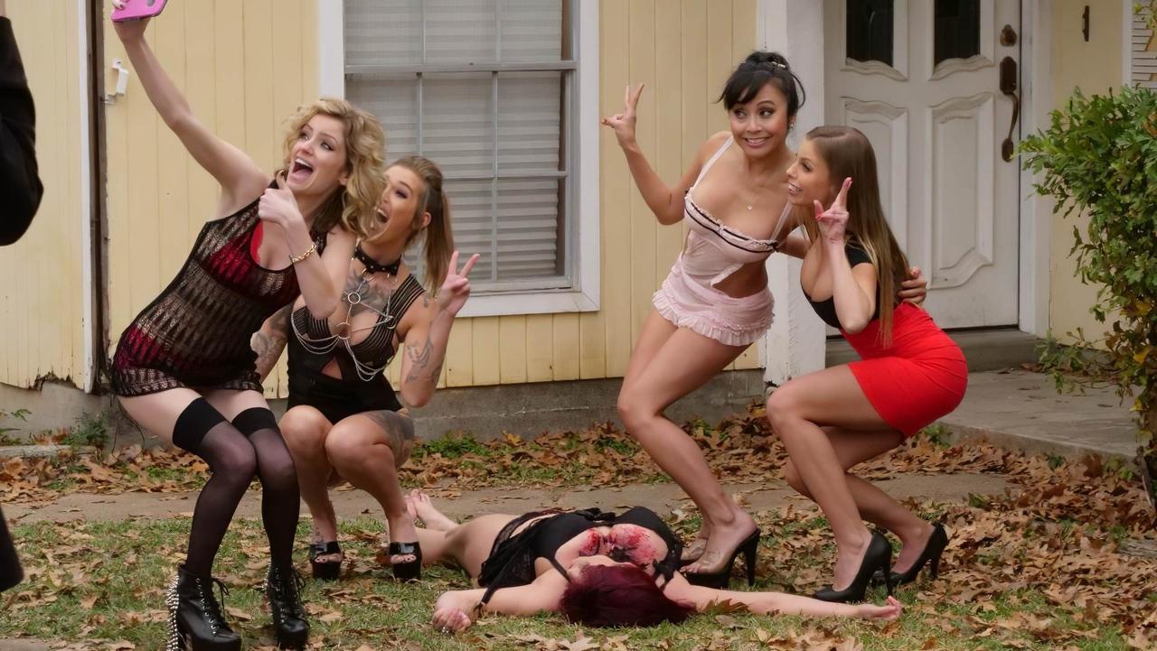 Backdrop image for movie Girls Guns and Blood