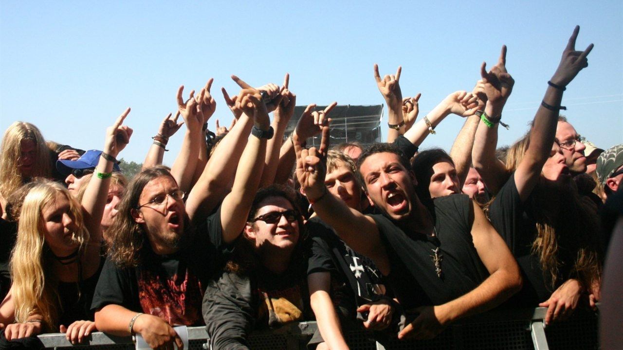Backdrop image for movie Metal: A Headbanger's Journey