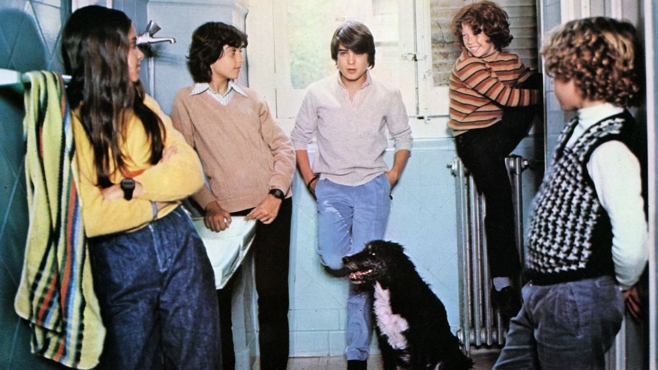 Backdrop image for movie Parchis Against the Invisible Inventor