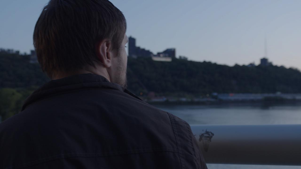 Backdrop image for movie Wire
