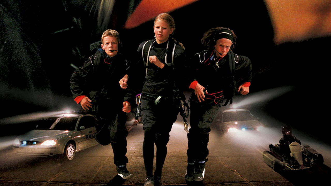 Backdrop image for movie Catch That Girl