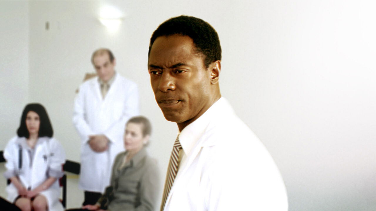 Backdrop image for movie Doctor Bello