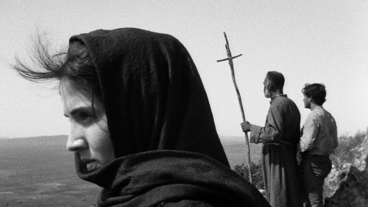 Backdrop image for movie Black God, White Devil