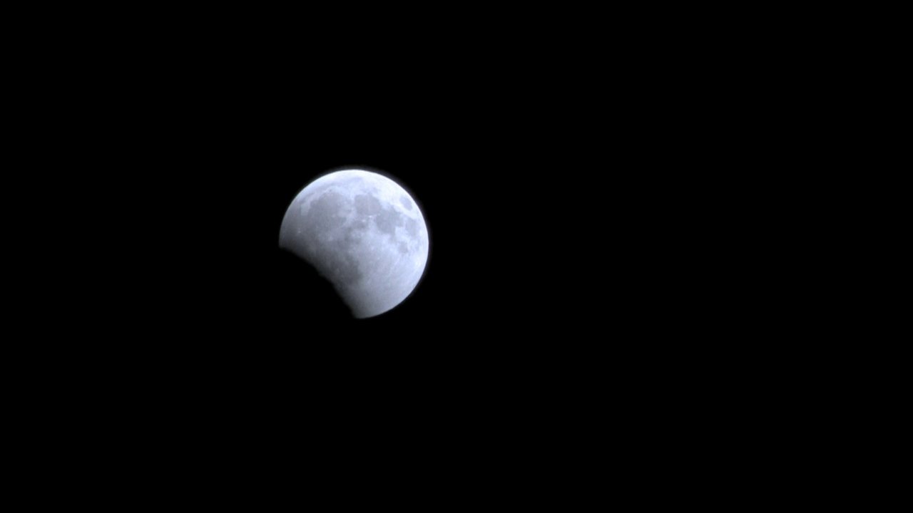 Backdrop image for movie Blood Moon's Dance