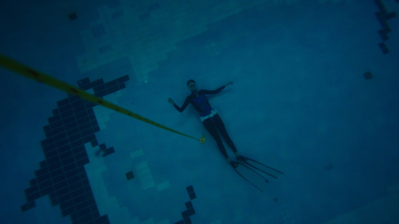 Backdrop image for movie Deep