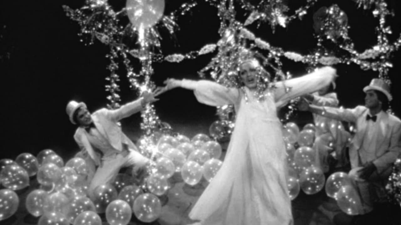 Backdrop image for movie Scarecrow in a Garden of Cucumbers