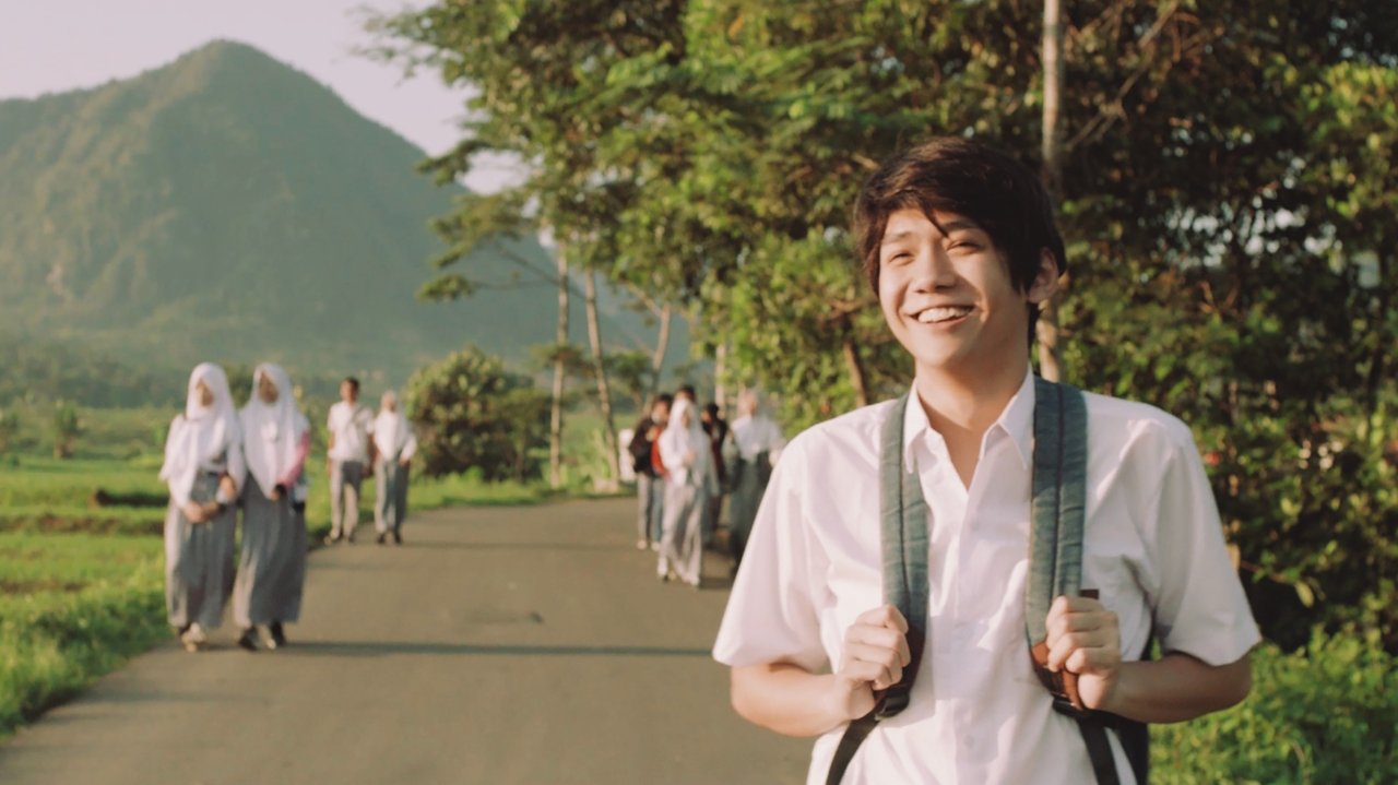 Backdrop image for movie Pria