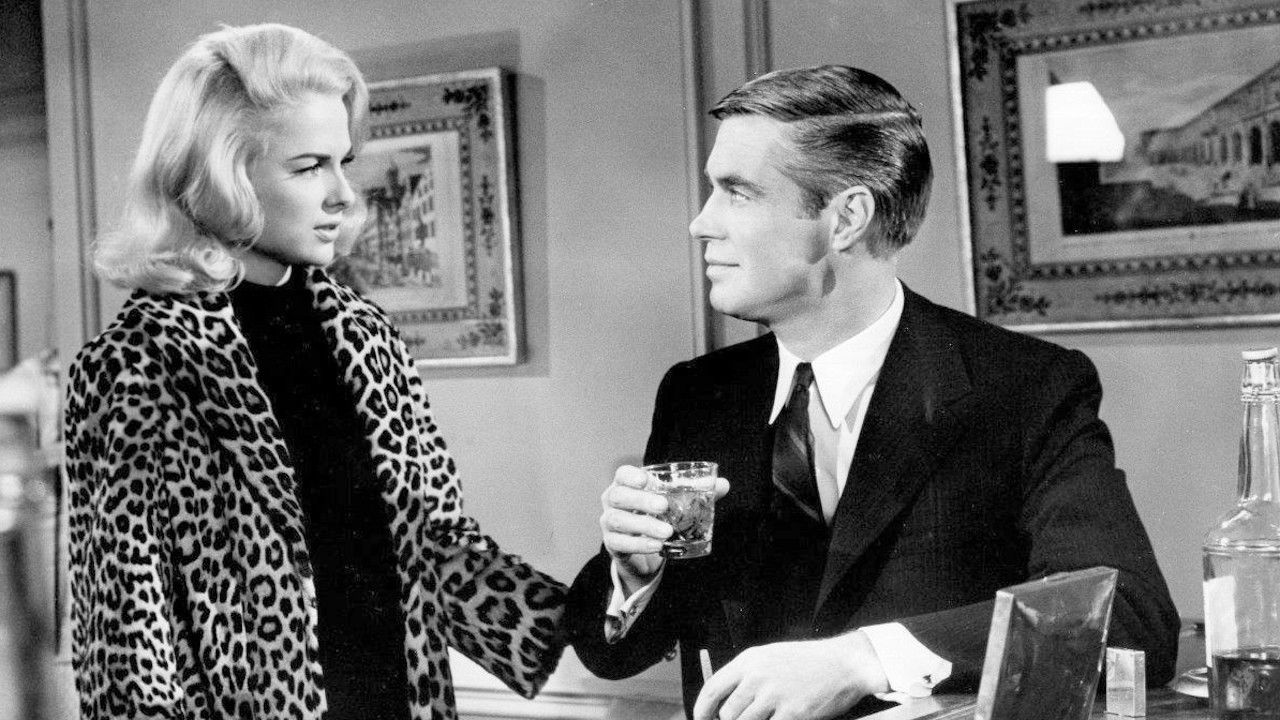 Backdrop image for movie The Carpetbaggers