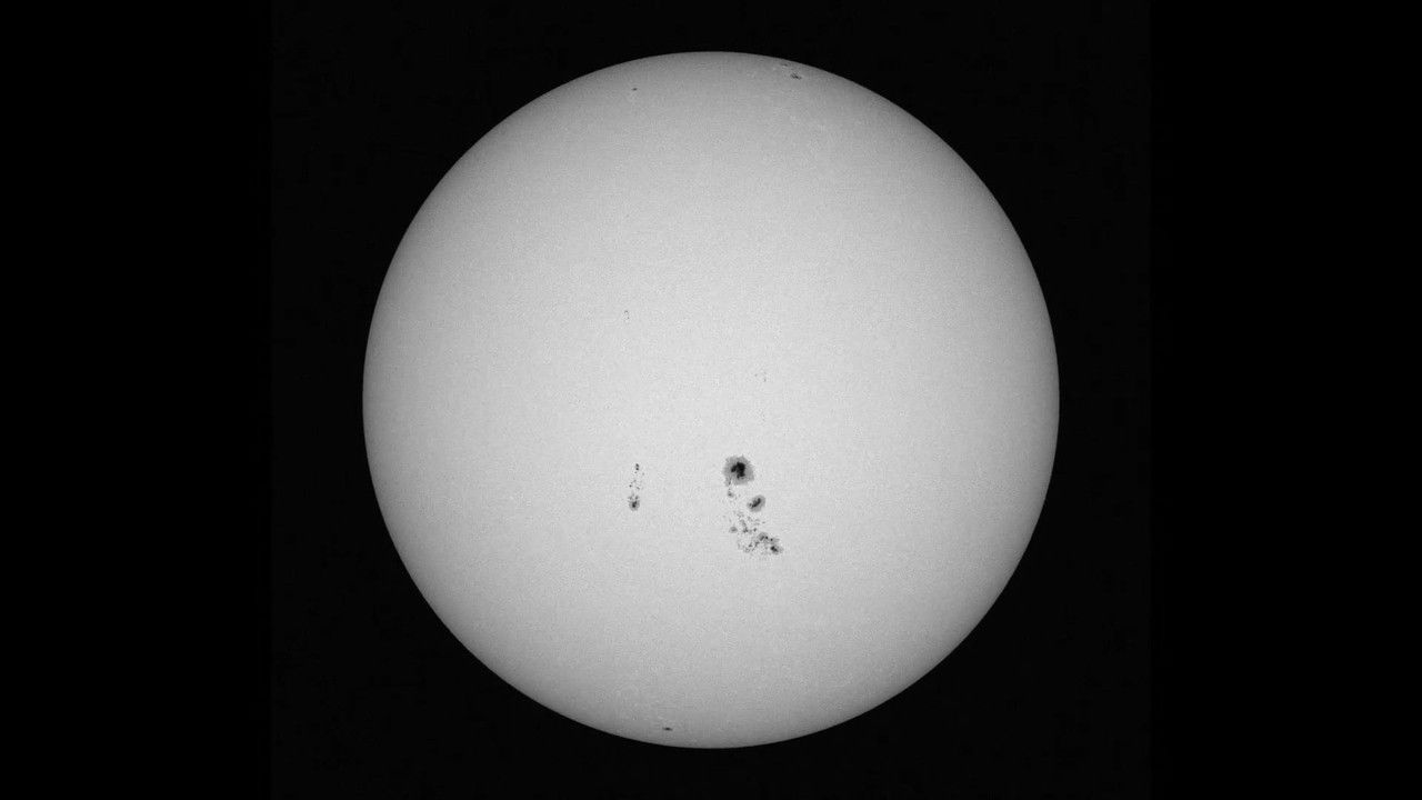 Backdrop image for movie The Sun