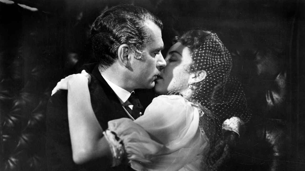 Backdrop image for movie Carrie