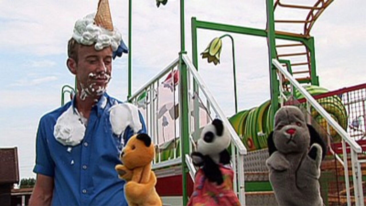 Backdrop image for movie Sooty: The Big Day Out