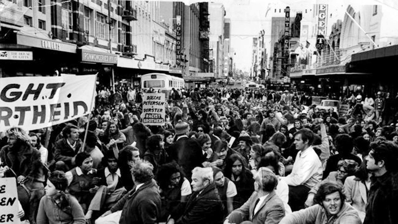 Backdrop image for movie Born Free - Filhos da Revolução