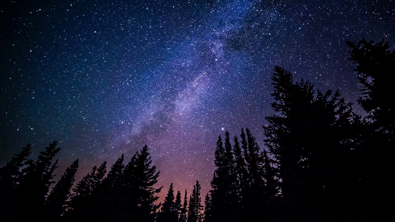 Backdrop image for movie The Universe, UFO: The Real Deal
