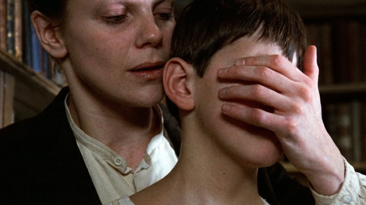 Backdrop image for movie Fanny and Alexander