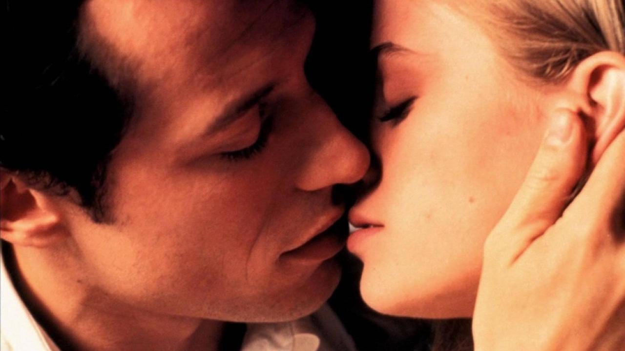 Backdrop image for movie The Last Kiss
