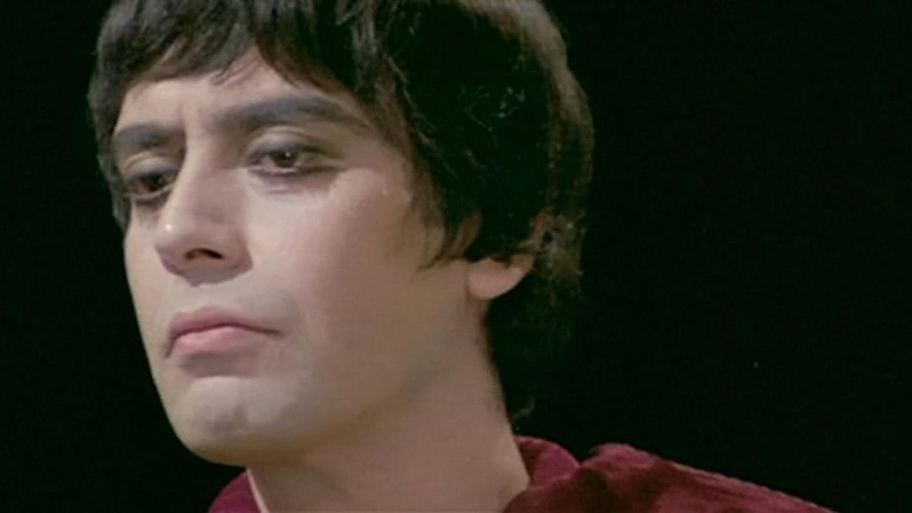 Backdrop image for movie One Hamlet Less