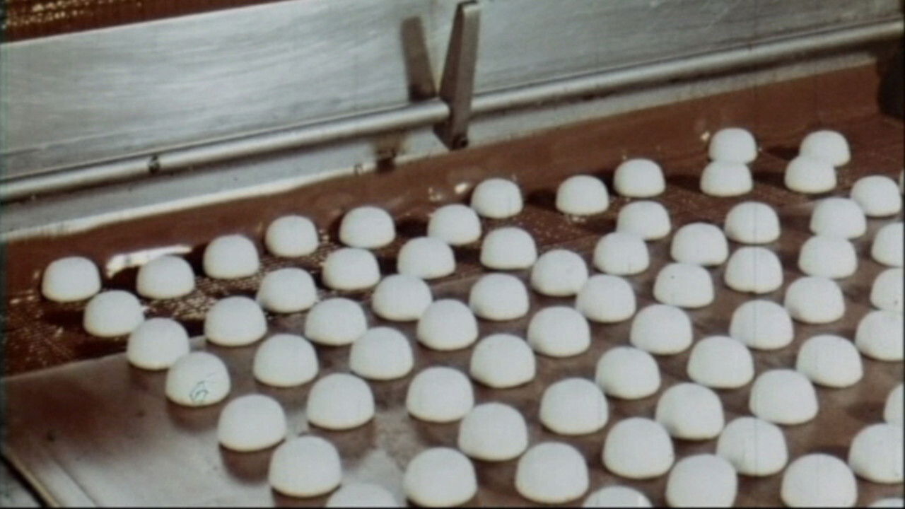 Backdrop image for movie A Scent of Chocolate