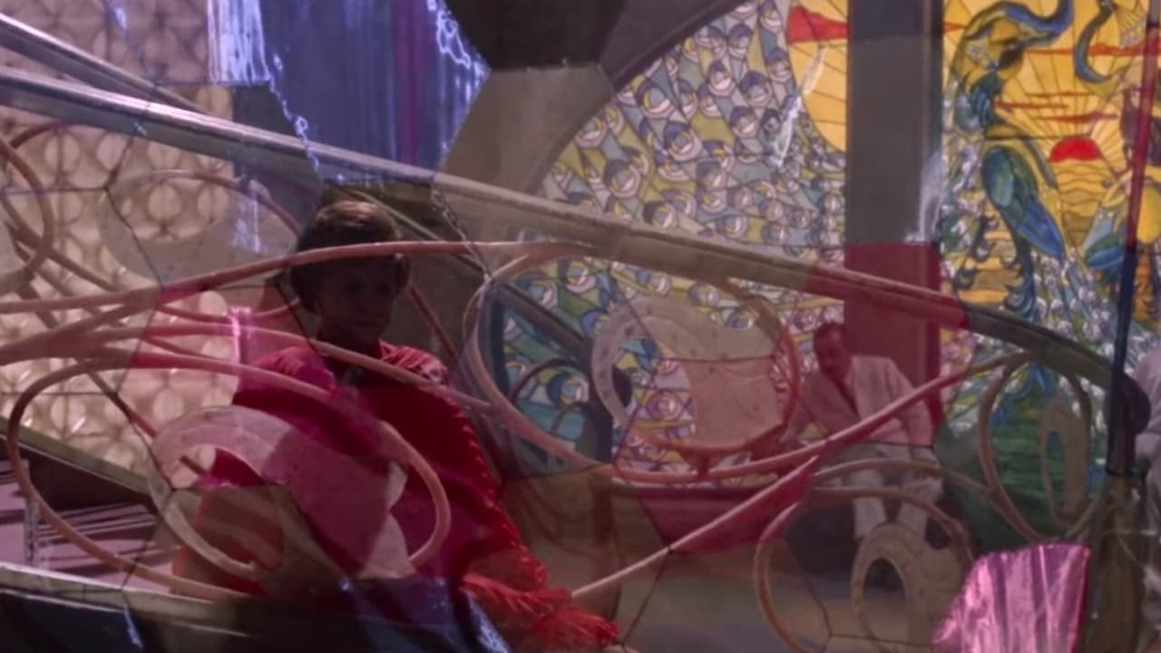 Backdrop image for movie Juliet of the Spirits