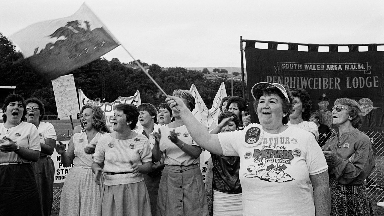 Backdrop image for movie Strike! The Women Who Fought Back