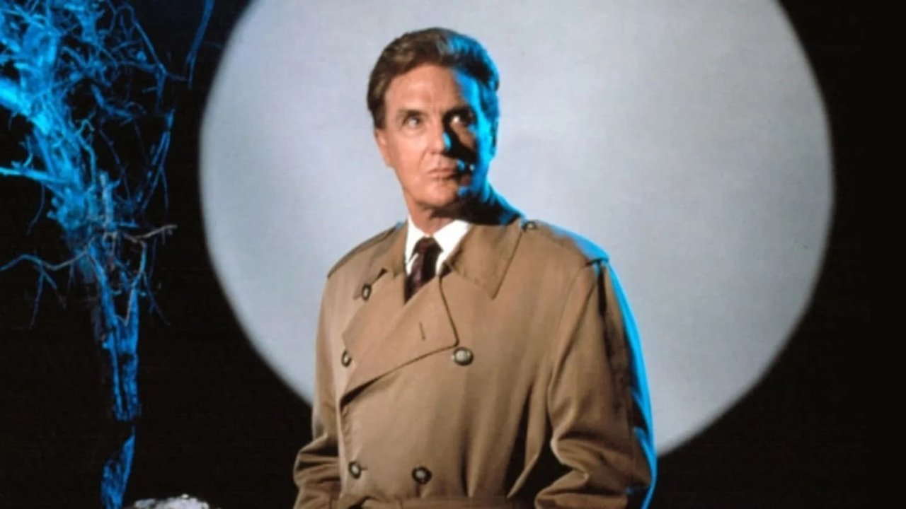 Backdrop image for movie Unsolved Mysteries Volume 1: UFOs