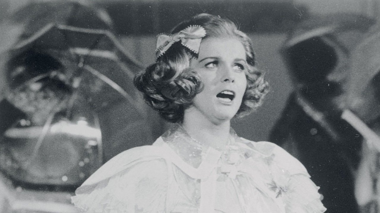 Backdrop image for movie Dames at Sea