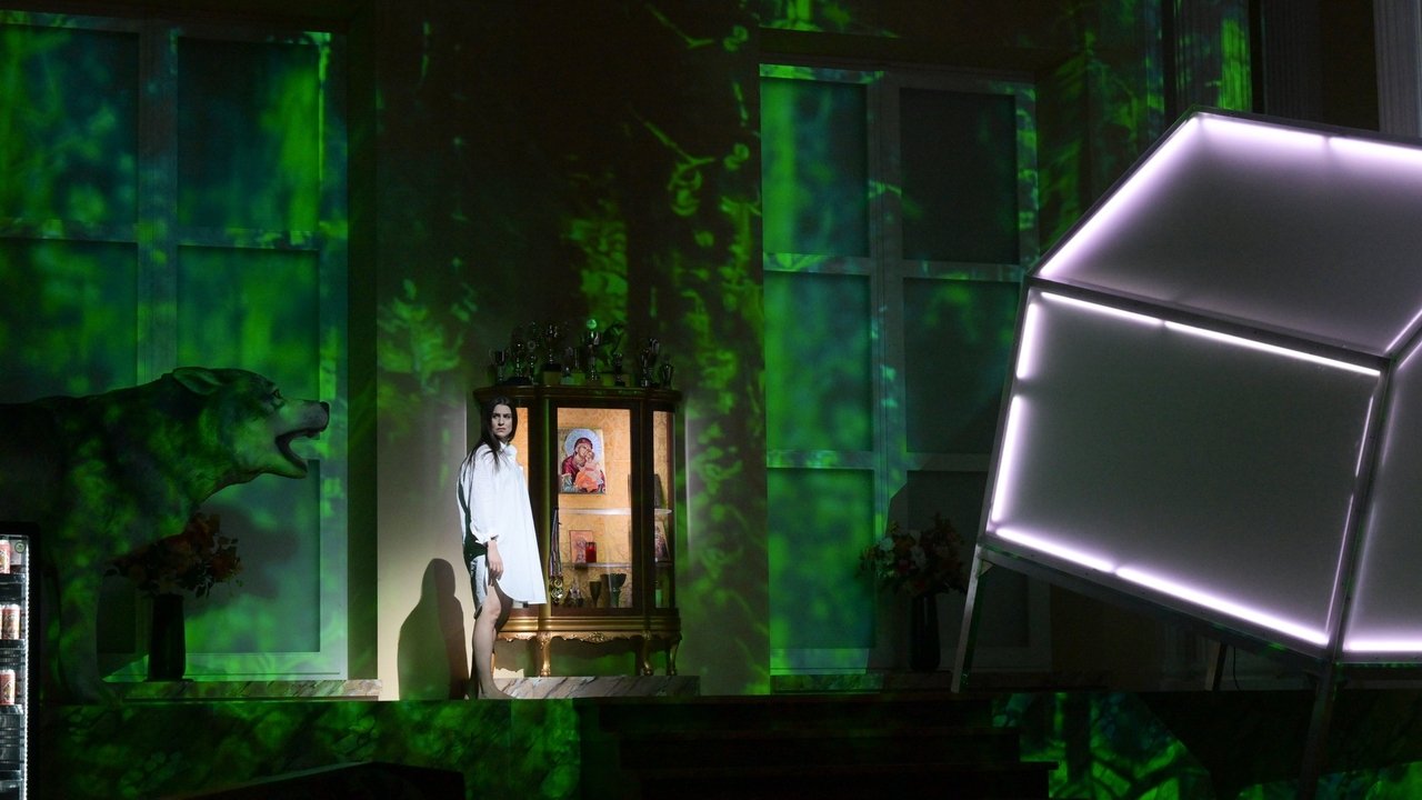 Backdrop image for movie Tchaikovsky: The Enchantress