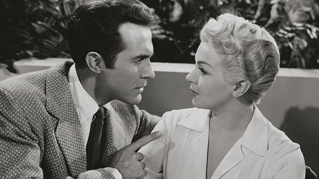 Backdrop image for movie Latin Lovers