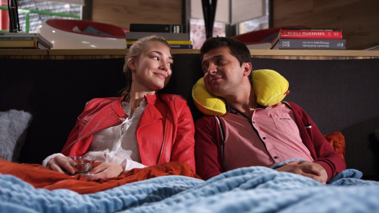 Backdrop image for movie 8 First Dates