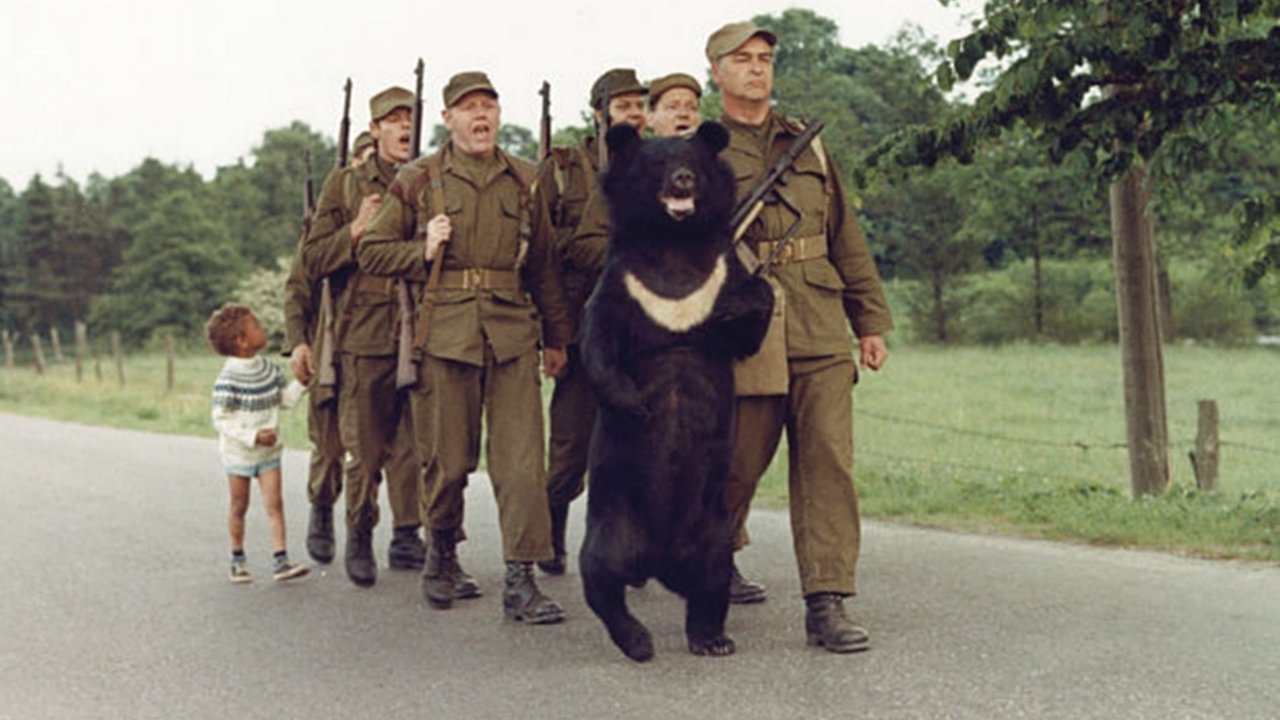 Backdrop image for movie Friends at Arms: On a Bear Run