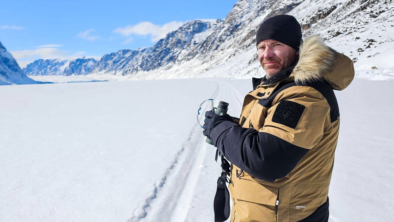 Backdrop image for movie Steve Backshall's Royal Arctic Challenge