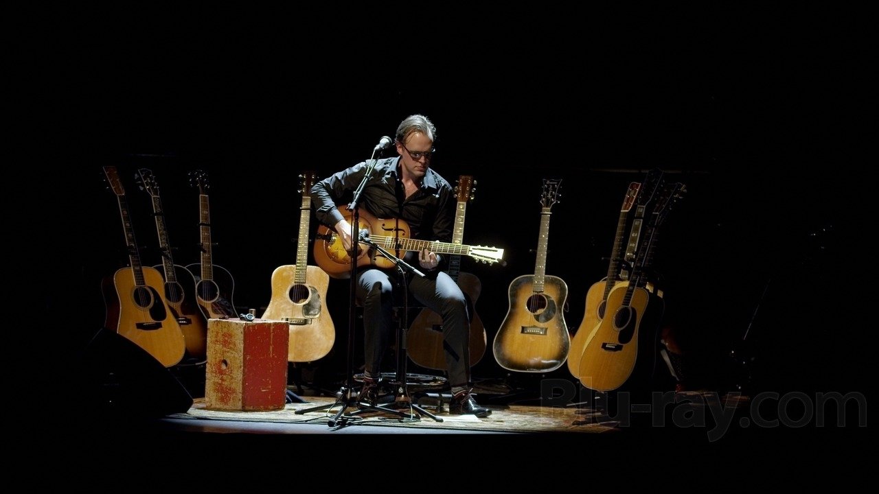 Backdrop image for movie Joe Bonamassa - An Acoustic Evening at the Vienna Opera House