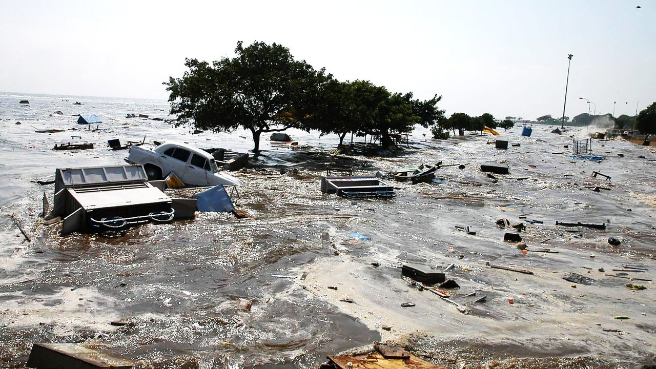 Backdrop image for movie Asian Tsunami: The Deadliest Wave