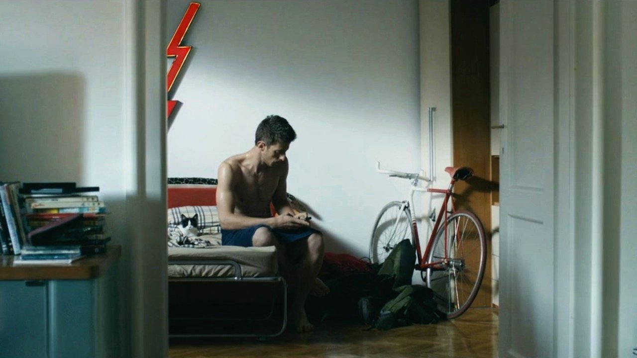 Backdrop image for movie Hands
