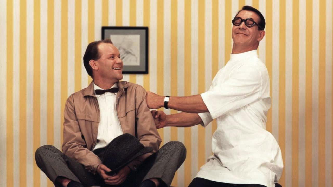 Backdrop image for movie Selvmordsskolen