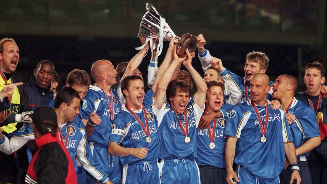 Backdrop image for movie Chelsea FC - Season Review 1997/98