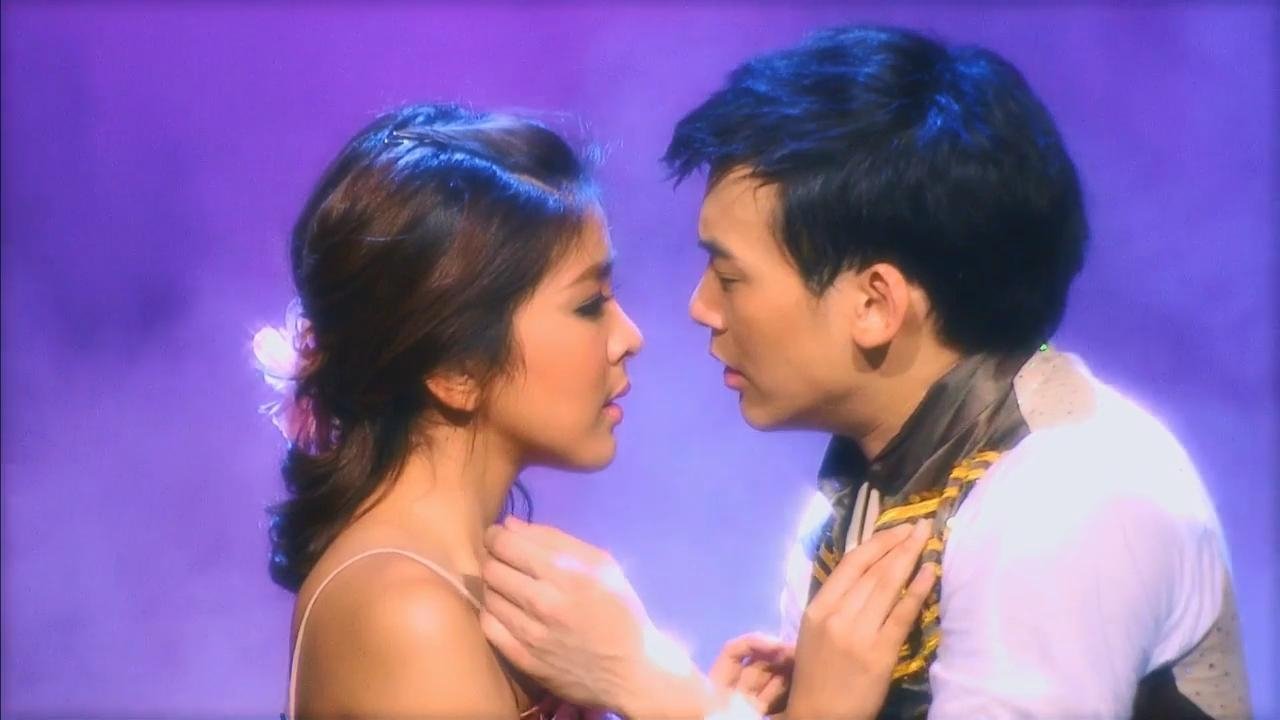 Backdrop image for movie Ruk Jub Jai: The Romantic Musical