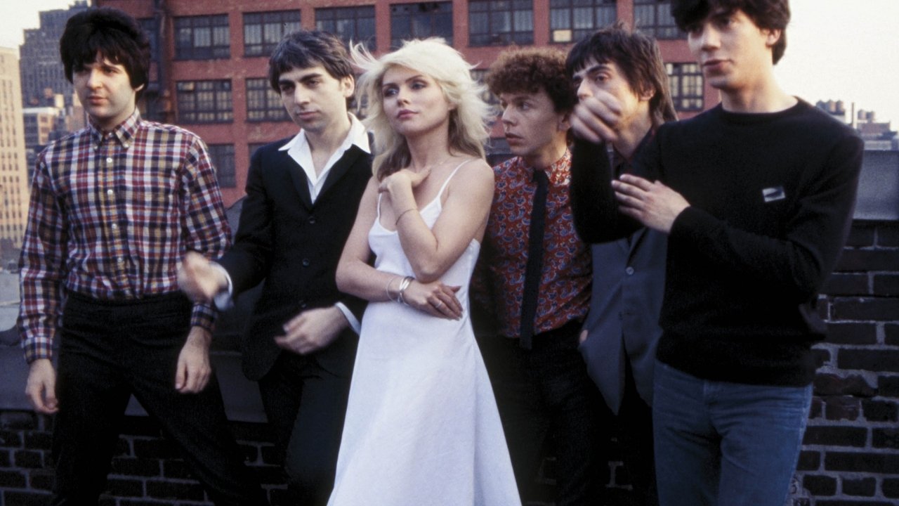 Backdrop image for movie Blondie : Greatest Hits - Sound & Vision