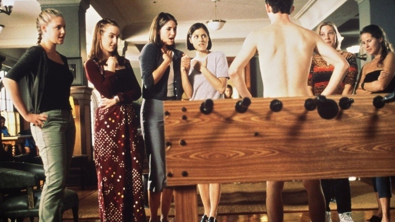 Backdrop image for movie 100 Girls