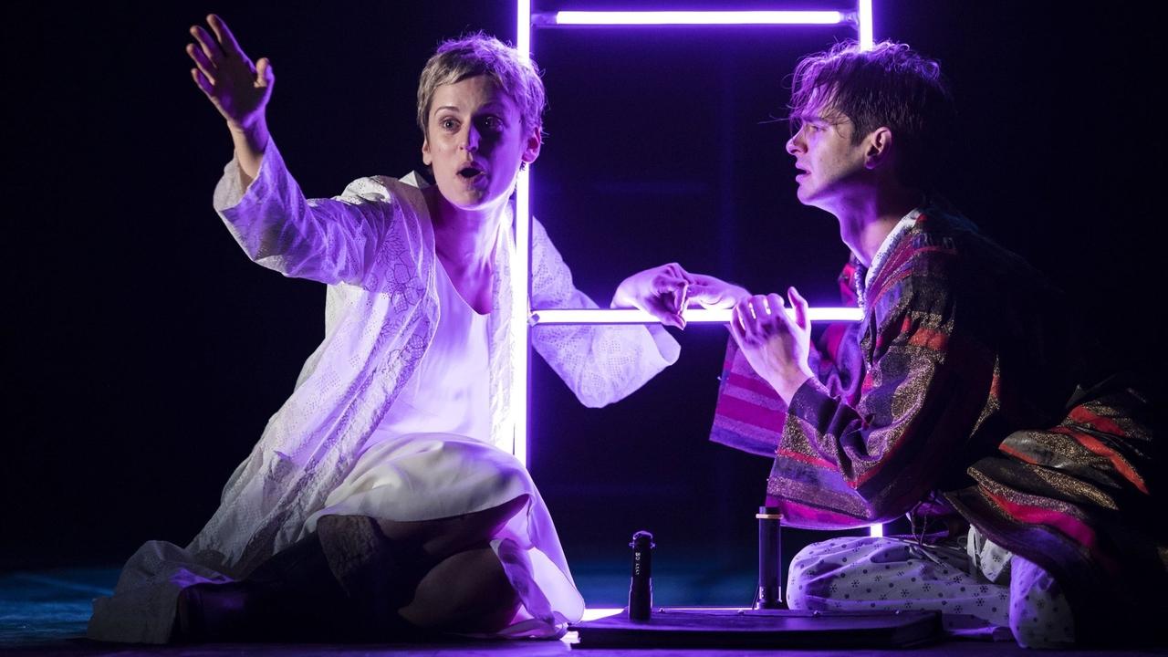 Backdrop image for movie National Theatre Live: Angels In America — Part Two: Perestroika