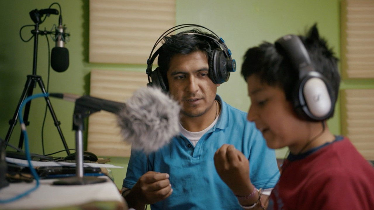 Backdrop image for movie Runa Simi