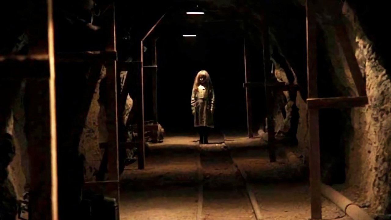 Backdrop image for movie La Niña De La Mina