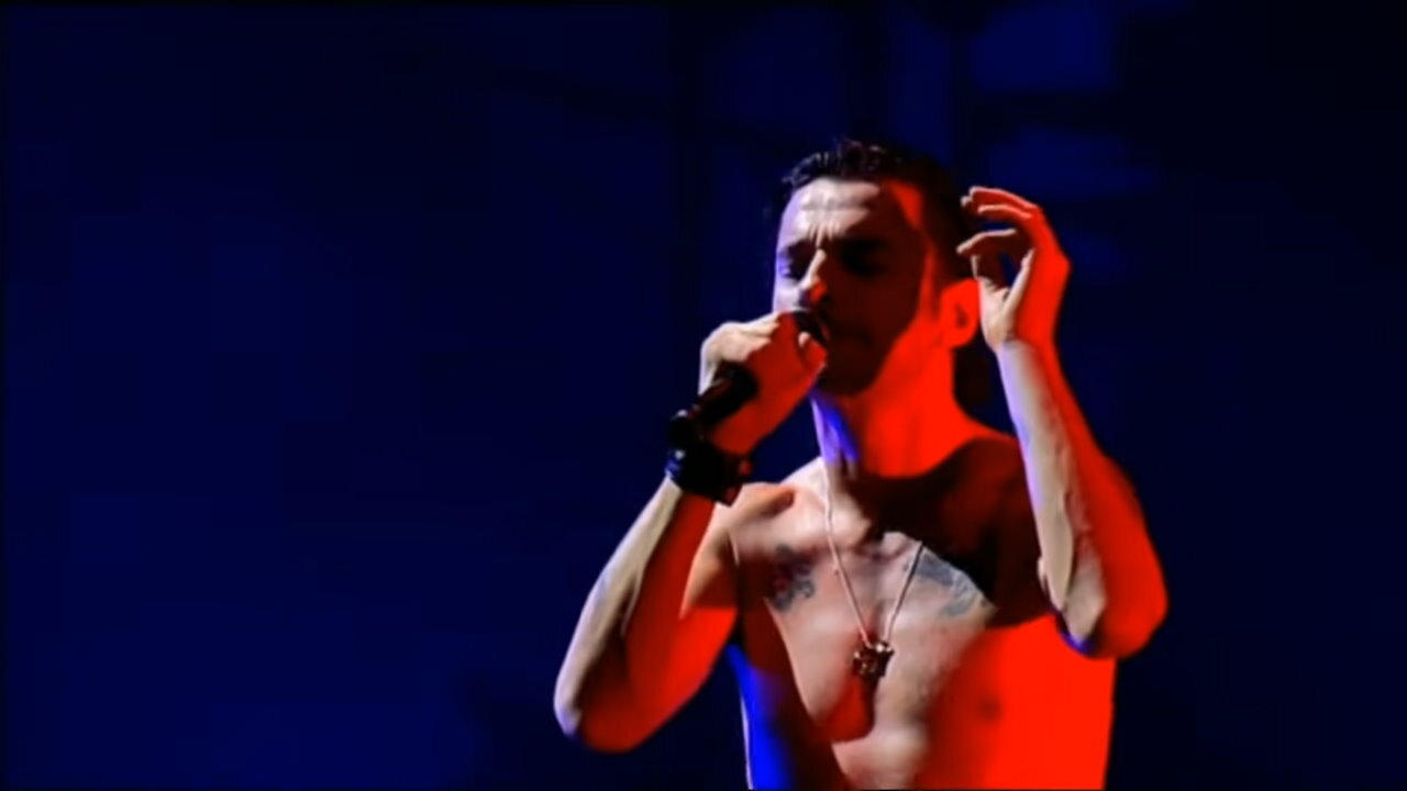 Backdrop image for movie Depeche Mode: One Night in Paris