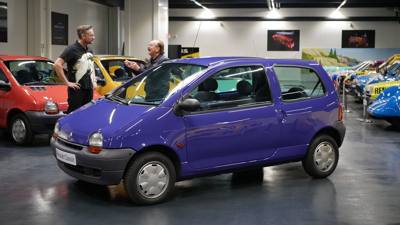 Backdrop image for movie Les Grandes Heures de l'automobile : Renault