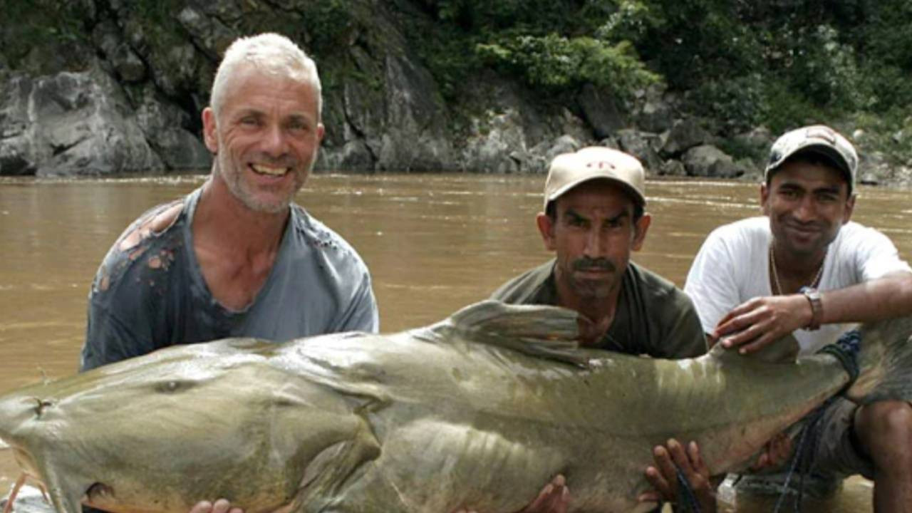 Backdrop image for movie River Monsters Presents: Killer Catfish Extended Cut