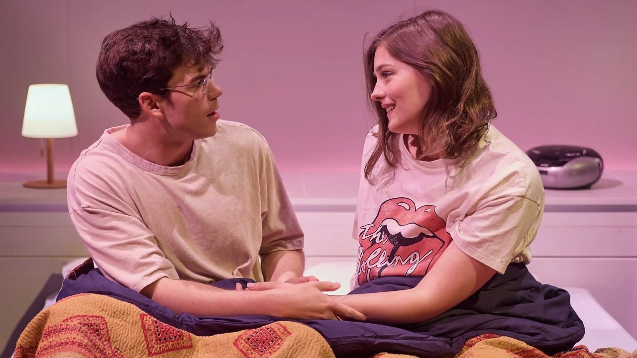 Backdrop image for movie The Shape of Things