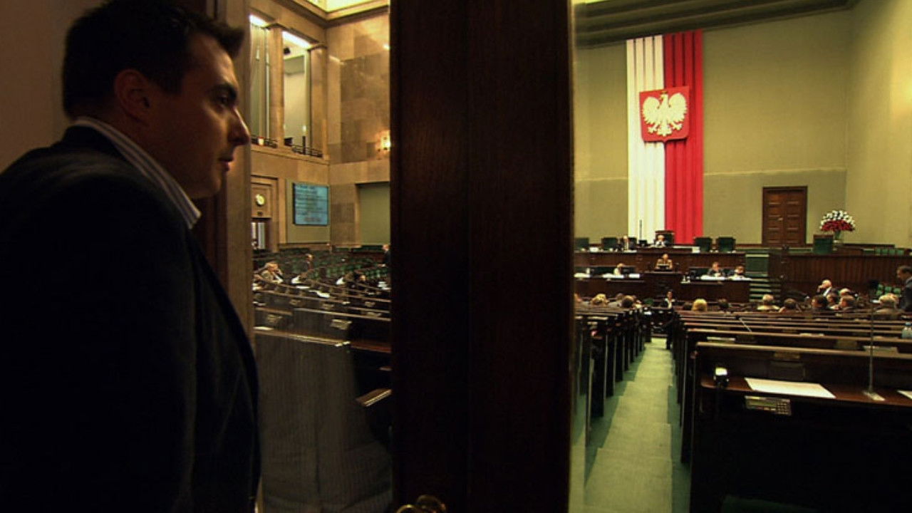 Backdrop image for movie Puppet Masters