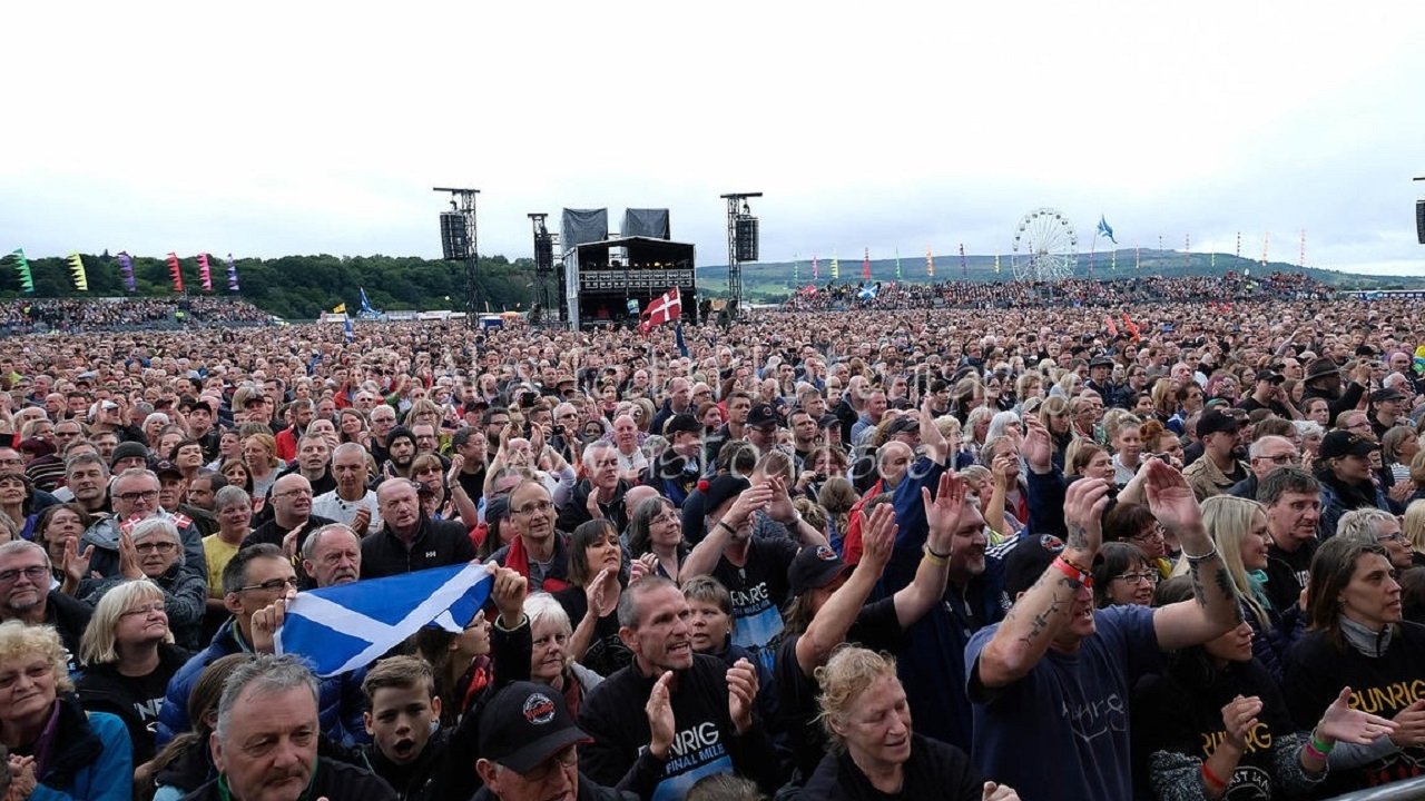 Backdrop image for movie Runrig: The Last Dance