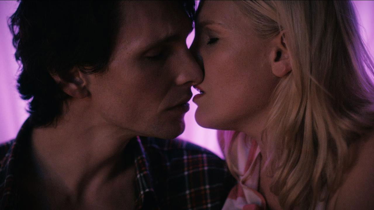 Backdrop image for movie Escaping Gravity