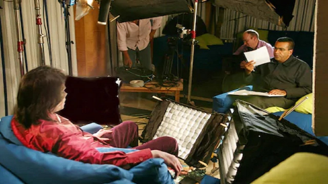Backdrop image for movie Living with Michael Jackson: A Tonight Special