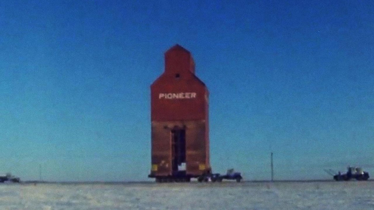 Backdrop image for movie Canada Vignettes: The Move